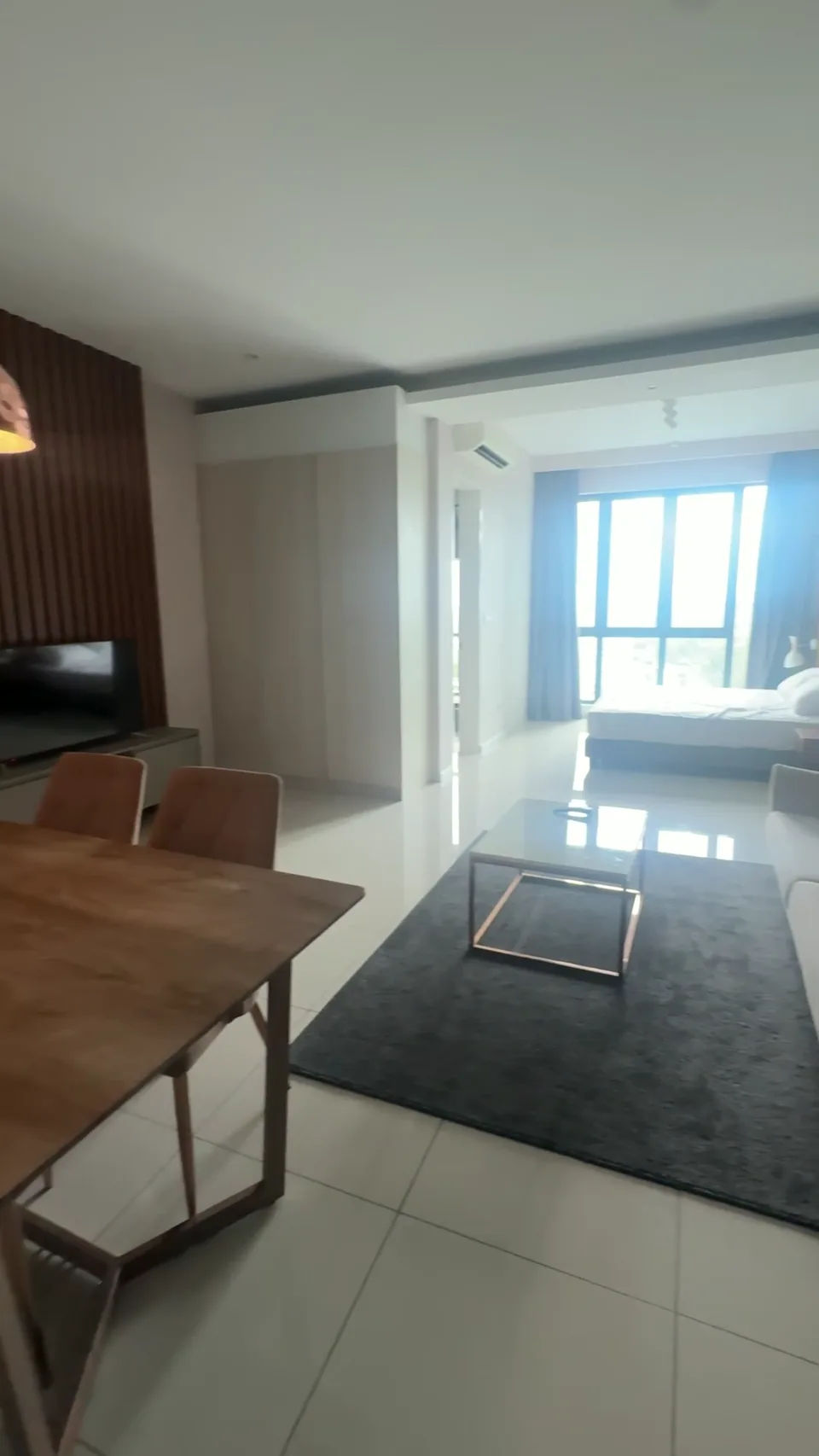 Actual Elysia studio unit
